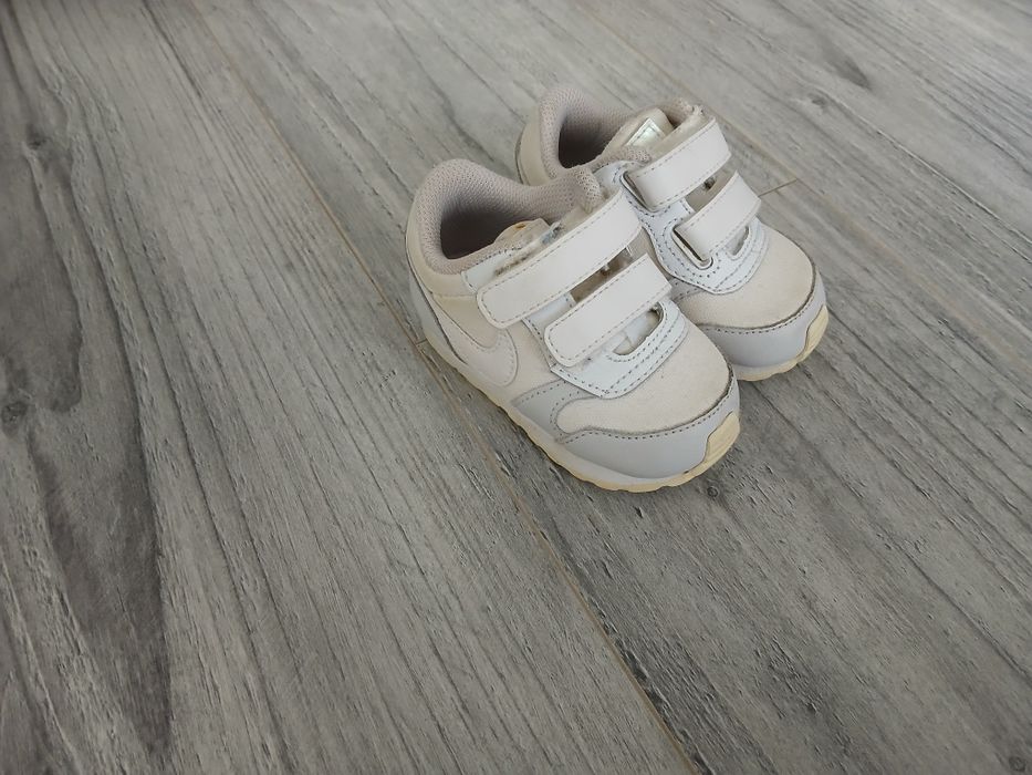 Oddam buty rozmiar 19.5 nike