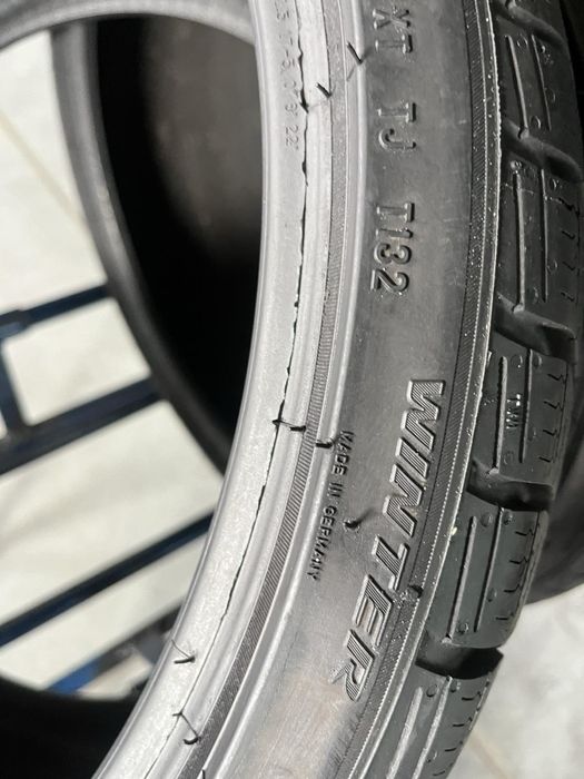265/30/20 R20 Pirelli SottoZero 3 4шт  зима