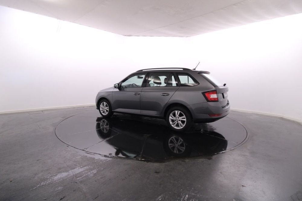 alt