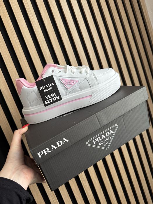 Buty damskie prada 37