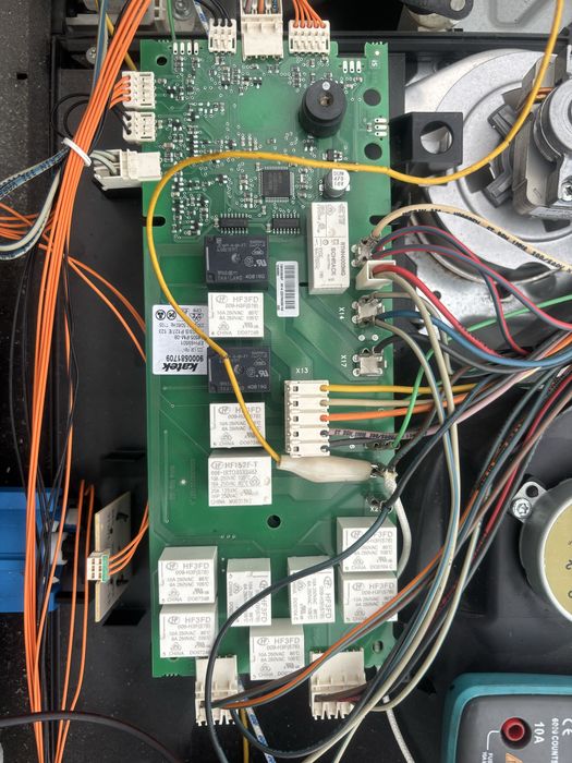 Духовой шкав микровалновка siemans