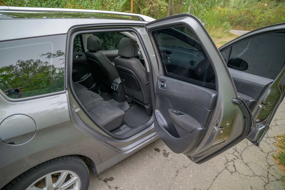 Продам Peugeot 308 SW