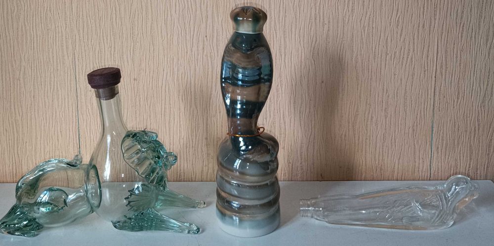 Бутылка стеклянная