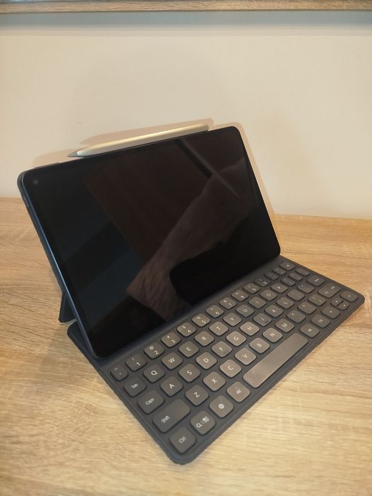 Híbrido - Huawei MatePad Pro 10.8" (6GB/128GB) + Teclado + Pen |