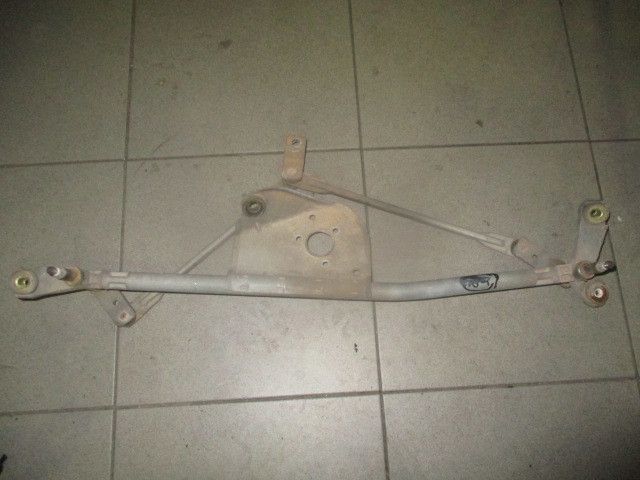 Haste / braço de escova limpa vidros frente esquerda TOYOTA Avensis Se