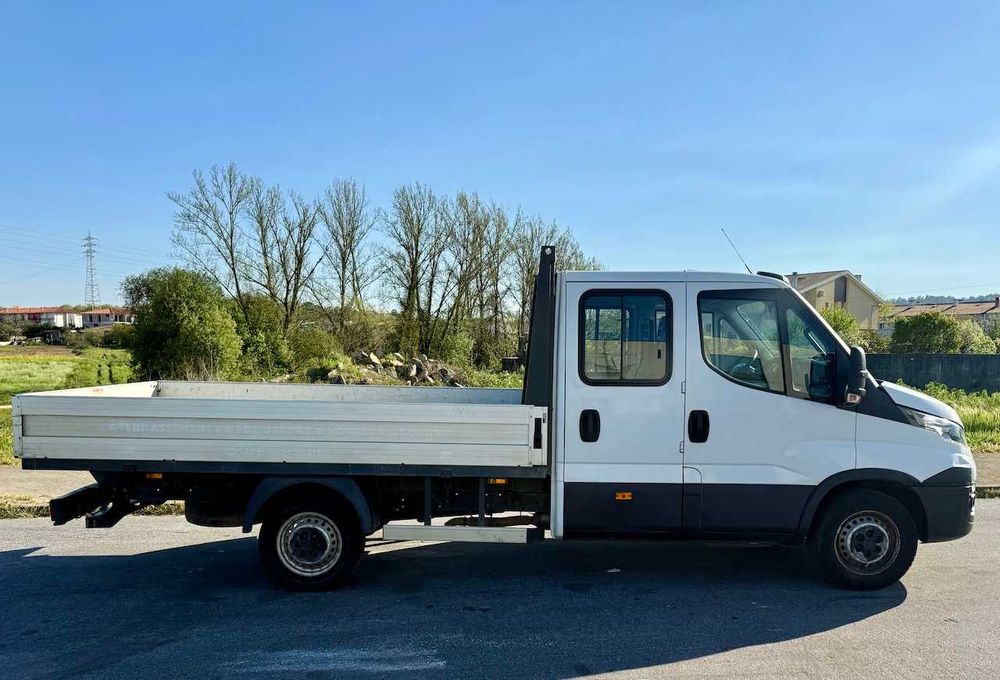IVECO Daily 35 S14 Cabine Dupla, 7 lugares, AC, 2019, 110.000 Km