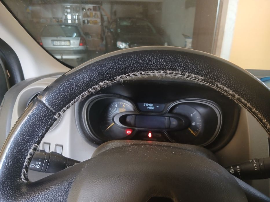 Renault trafic 120cv