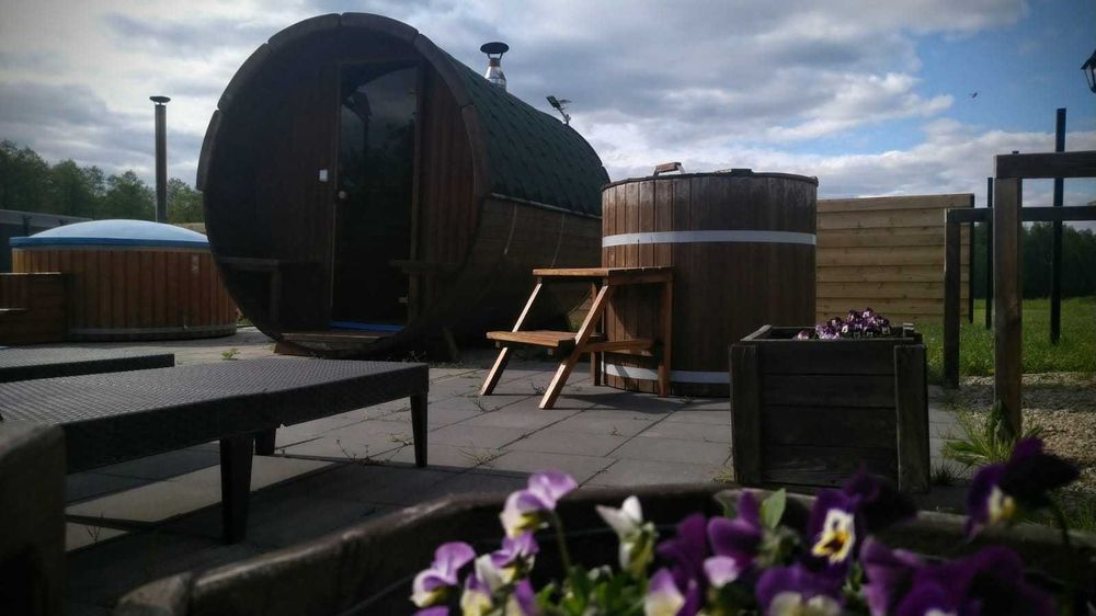 Wieczory panieńskie, kawalerskie i imprezy firmowe w Brzozowej Bani!