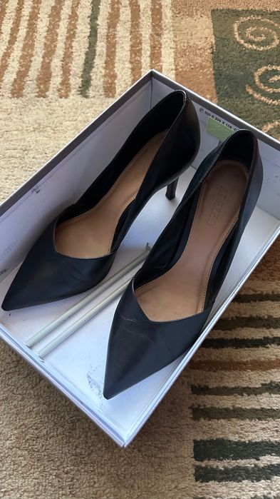 Кожаные туфли лодочки