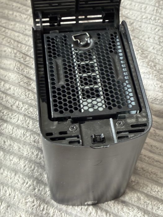 Obudwa NAS WD My Book Live Duo