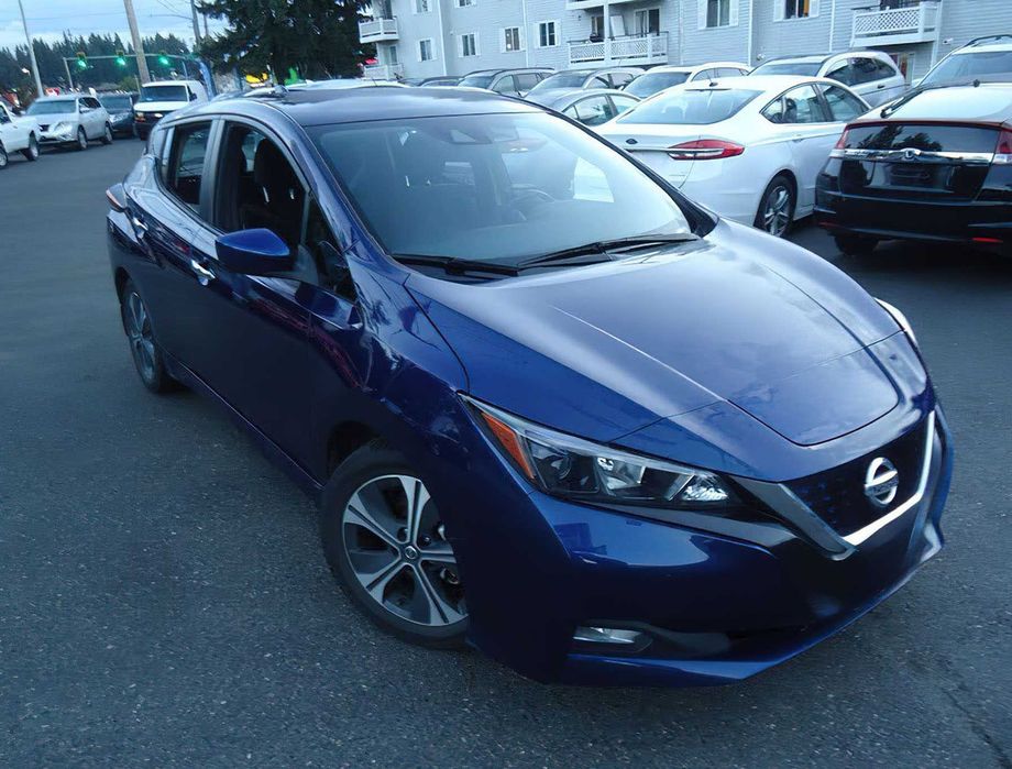 Nissan LEAF SV
