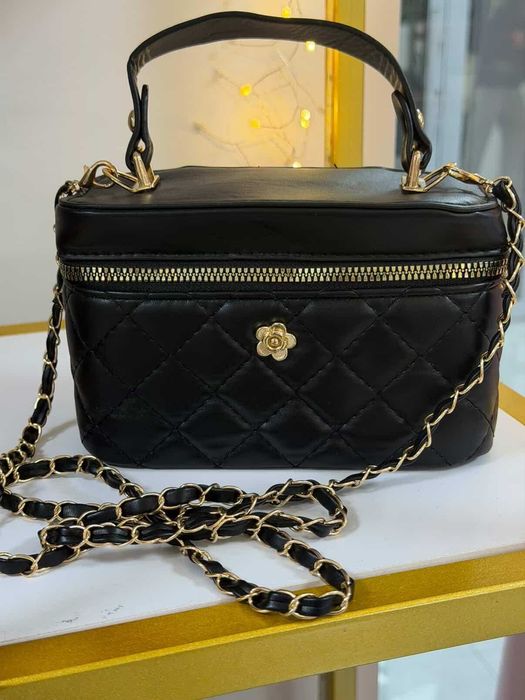 Сумка жіноча у всіх кольорах