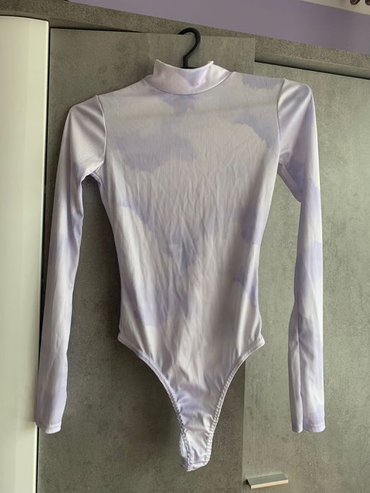 Liliowe body z motywem chmur r.34 Missguided nowe!