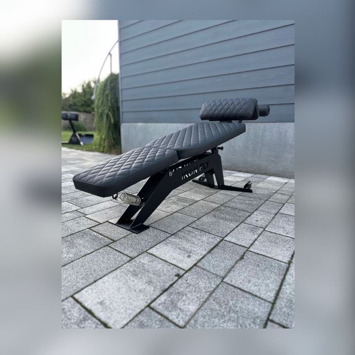 Ławka skośna - przeznaczona do treningu mięśni brzucha IronFly