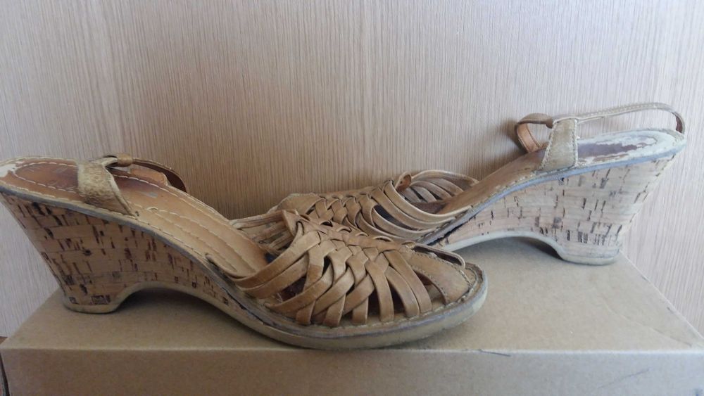 Sandałki,sandały skórzane na koturnie brazylijskie. Rozmiar 36