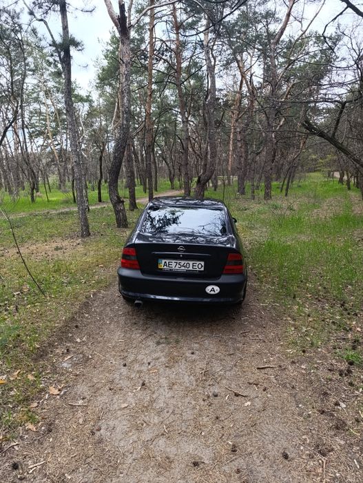 Продам Опель вектра б