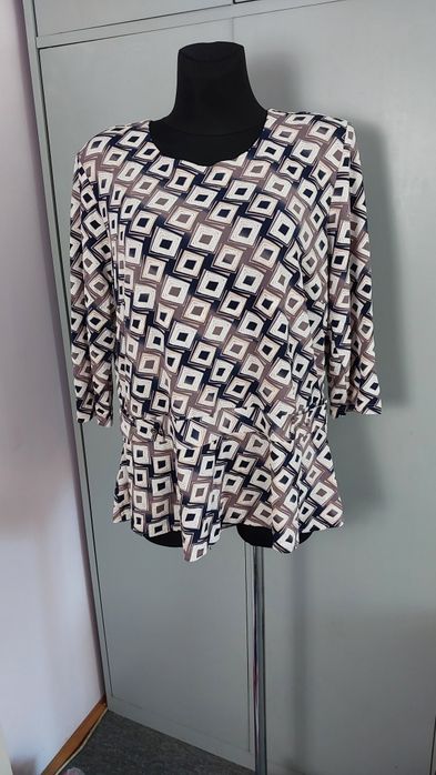 Bluzka damska, rozmiar 50, wzory, plus size, baskinka