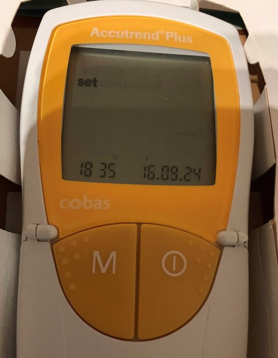 Medidor Accutrend Plus Gli/Col/Tri/Lac