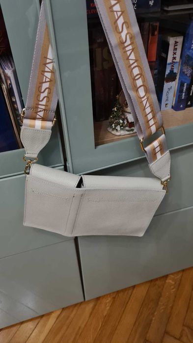 Listonoszka Massimo Contti+ gratis