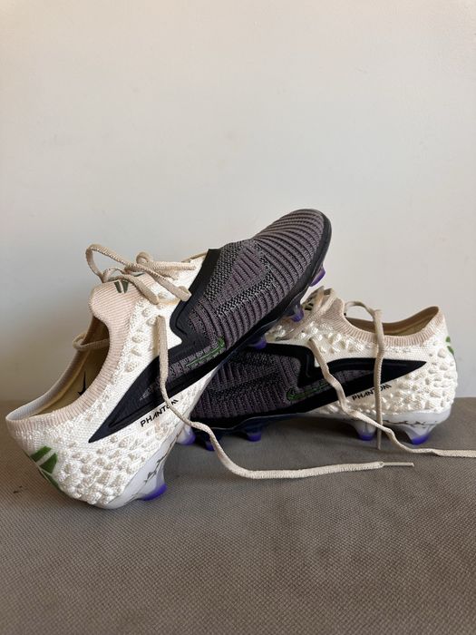 Chuteiras Nike Phantom 6 Mamba 42