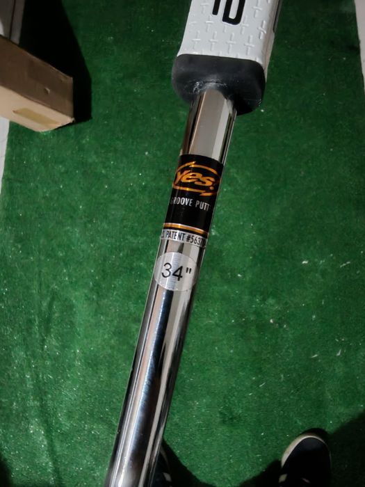 Putter YES 34" Grip SuperStroke