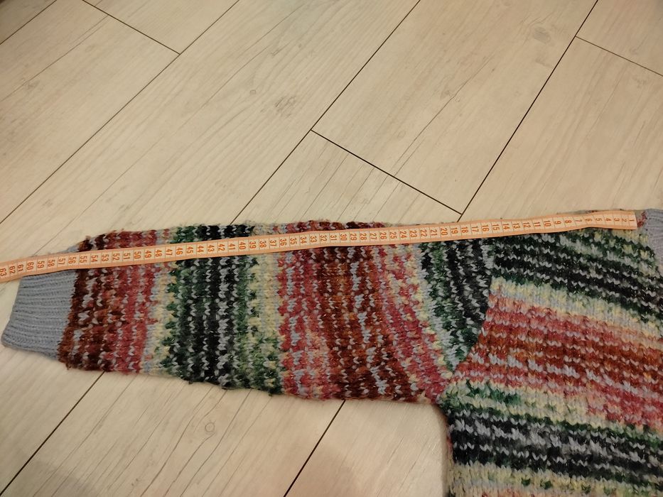 Sweter dziewczęcy Reserved rozm. 152