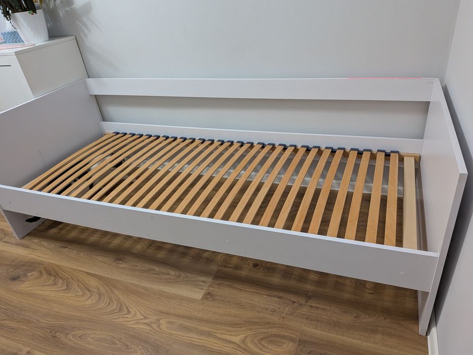 Funkcjonalne łóżko młodzieżowe + materac GRATIS