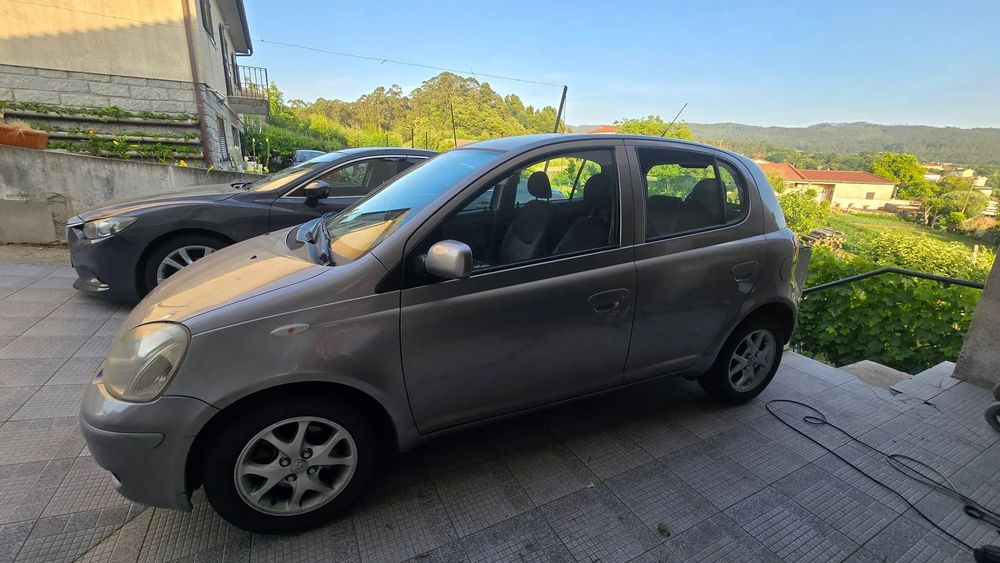 Toyota Yaris 1.0 Sol AC