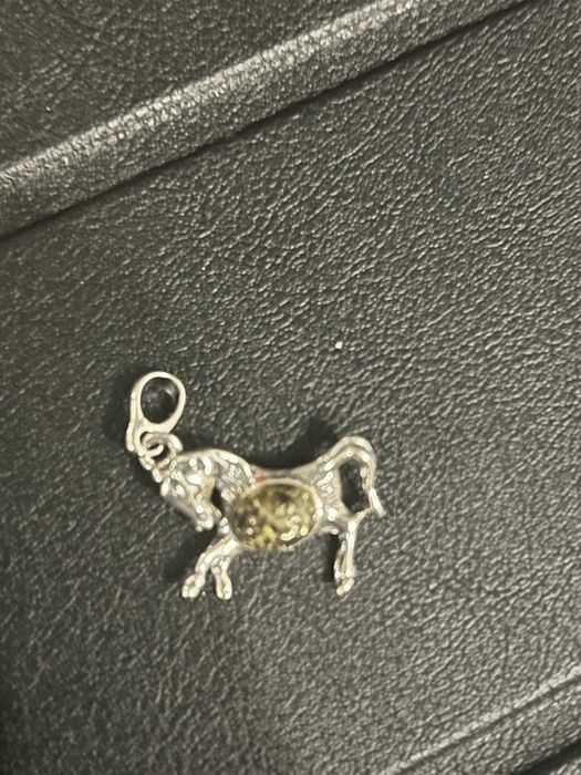 Charms  konik oryginal