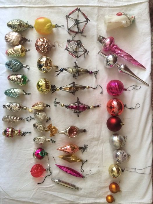 Ялинкові новорічні іграшки/прикраси та дощик/мішура