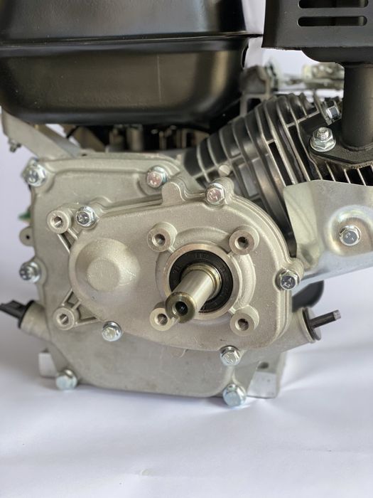Бензиновый двигатель BIZON BS170F-S(R) с понижающим редуктором (1/2)
