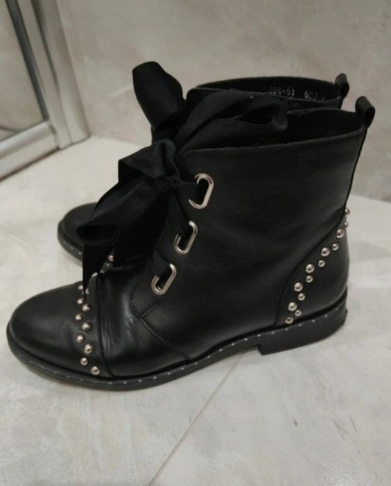 Wojas botki trzewiki ćwieki 38