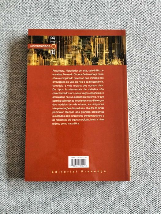 Livro "Breve história do urbanismo" de Fernando Chueca Goitia
