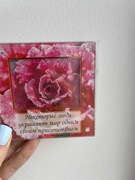 Сувенирная фоторамка на магнит или крючек