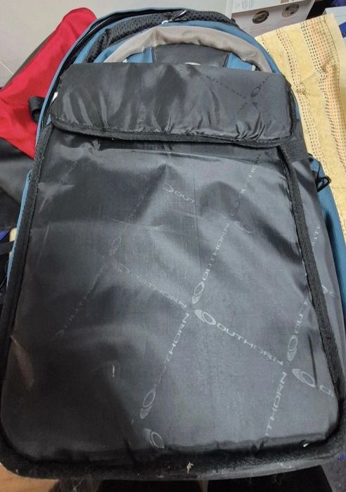 Duży plecak z torbą na laptopa Outhorn
