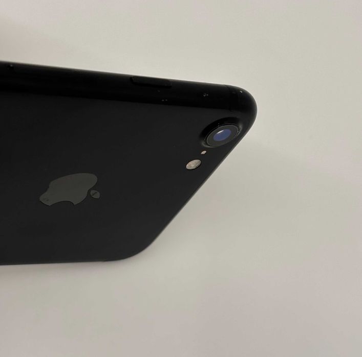 iPhone 7 128GB - Preto - Desbloqueado