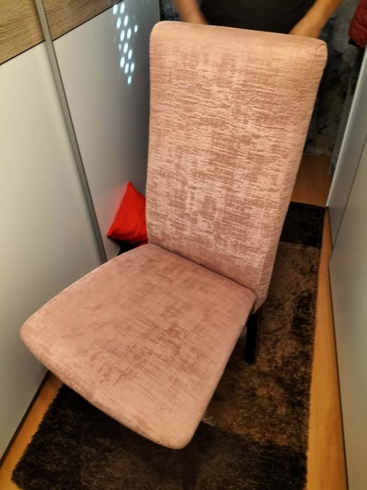 Seis cadeiras como novas