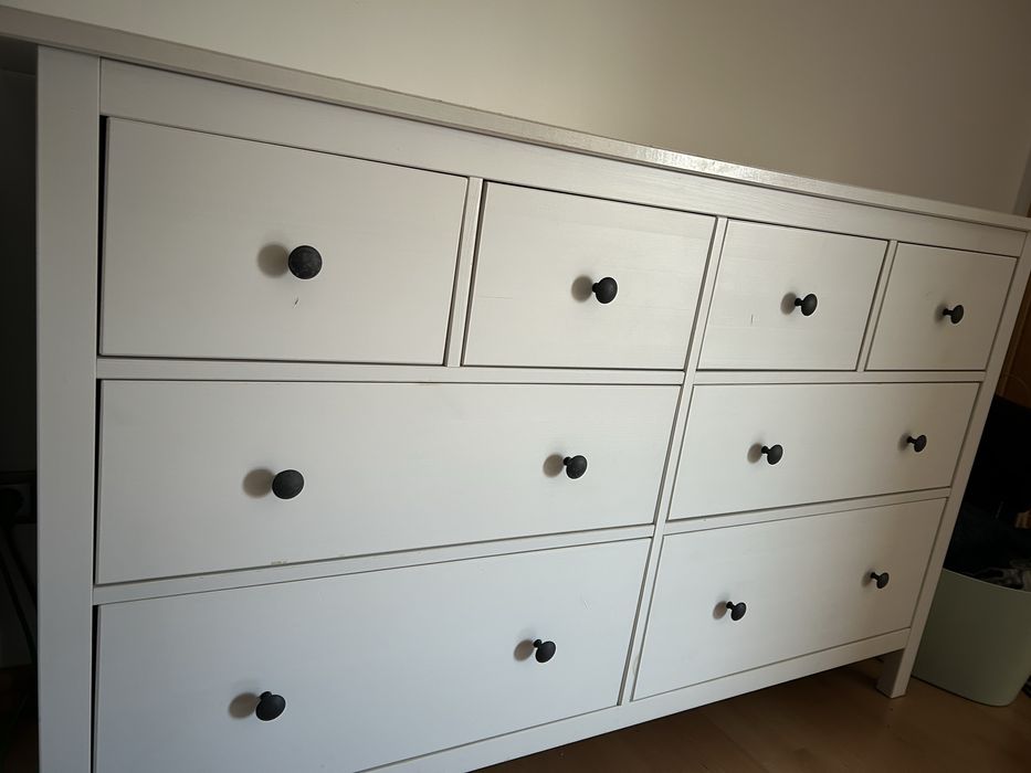 Cómoda HEMNES (Ikea) - 8 gavetas
