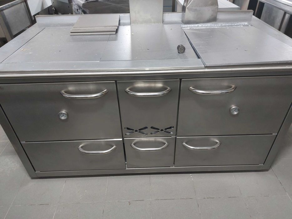 Fogão a lenha industrial - Ideal para restauração tradicional