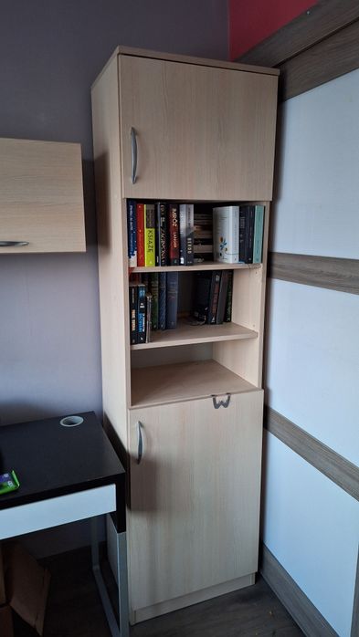 Zestaw mebli Szafa narożna Komody