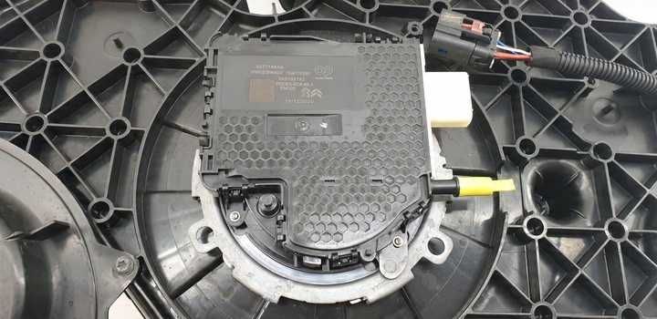 Zbiornik pompa bak mocznik adblue jumpy Proace II Expert III Vivaro C