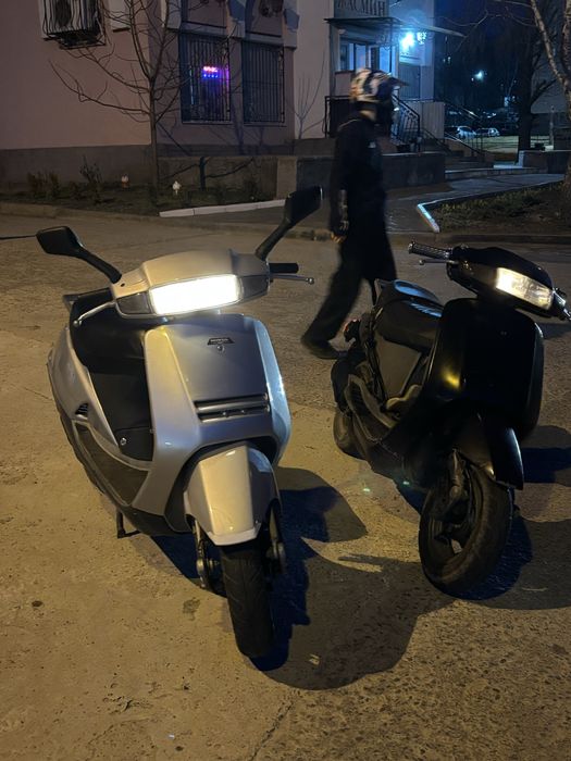 Хонда леад аф20(50сс)