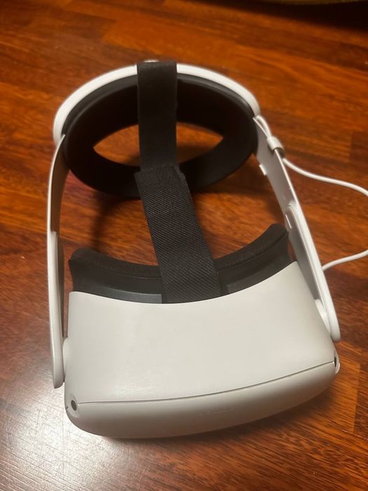 VR Set OCULUS Quest 2 128GB + Крепление с аккумулятором Elite Strap w/battery + Оригинальный чехол