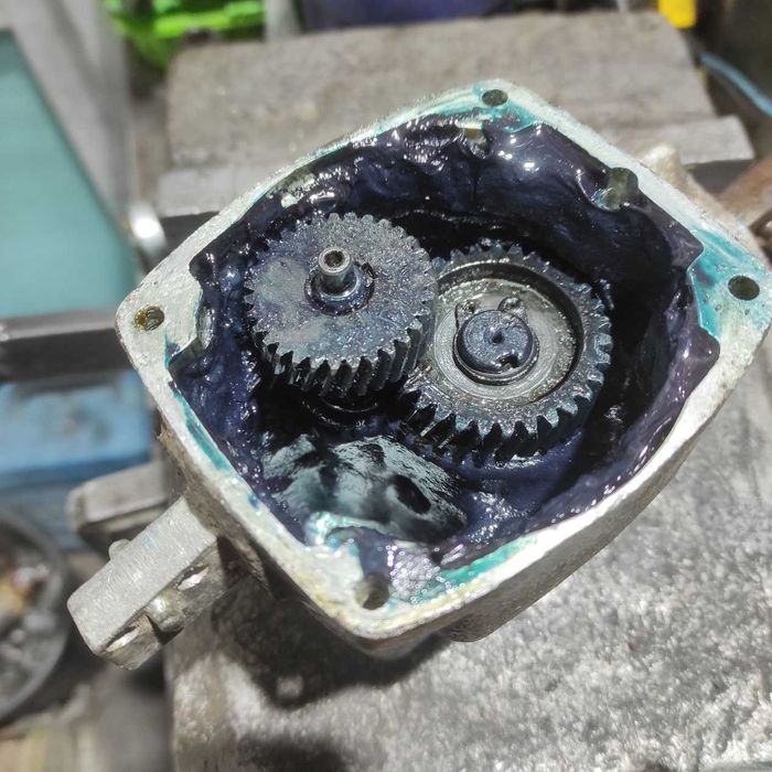 Запчасти ножницы по металлу ИЭ-5403 СССР Электрические ножницы ИЭ-5403