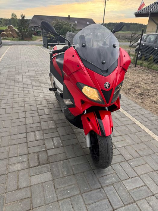 skuter Gilera Nexus 250