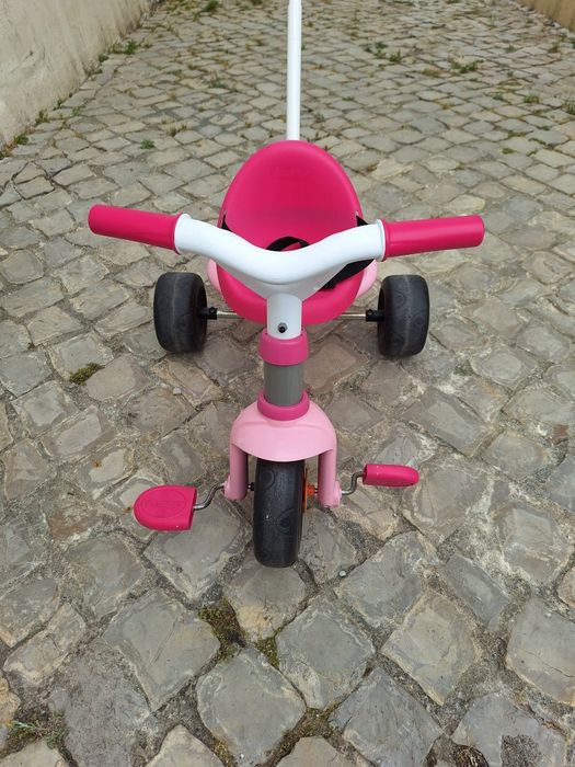 Triciclo para criança em bom estado