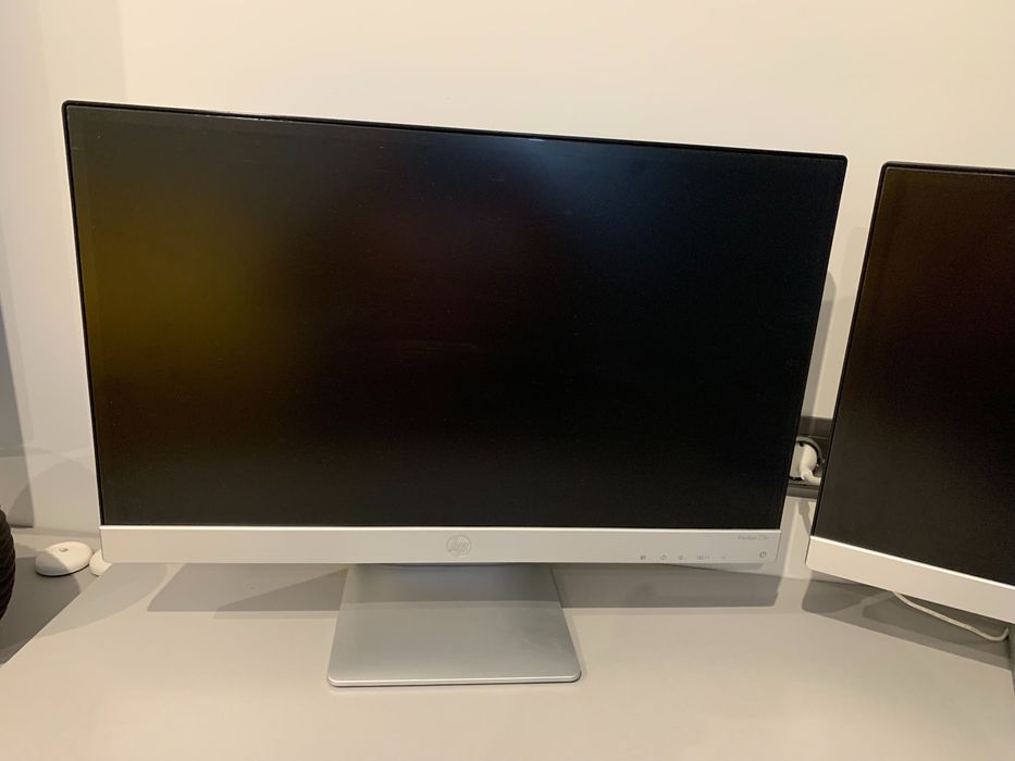Монітор  PH Pavilion 23x;23-inch IPS LED