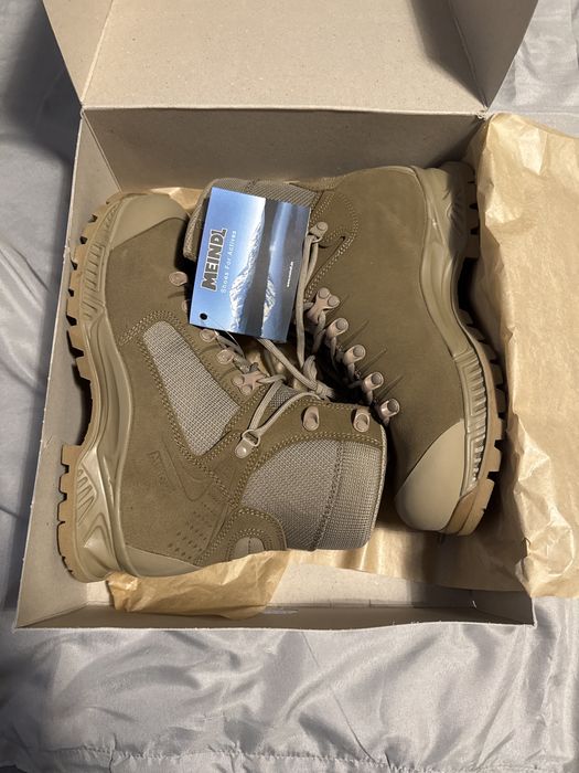 Buty Meindl Desert Defence rozmiar 8 UK.