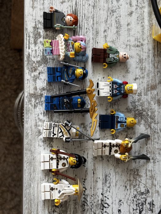 Lego мініфігурки всі оригінал