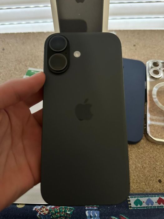 Iphone 17 Novo 1 mes de uso com extras